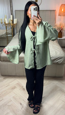 Top van Crinkle Polyester met Strikdetails en Wijde Mouwen