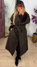 Wolblend Mantel met Faux Fur Manchetten