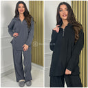 Kies uit de goedkope optie van de corduroy rits set. Ontdek stijlvolle kleding voor dames in Rotterdam.