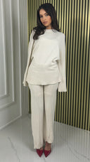 Basic Set Mid Line Stripe Split Details