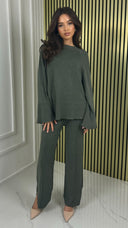 Basic Set Mid Line Stripe Split Details