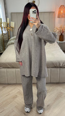 Linnenlook Oversized  Set Double Golden Button Detail