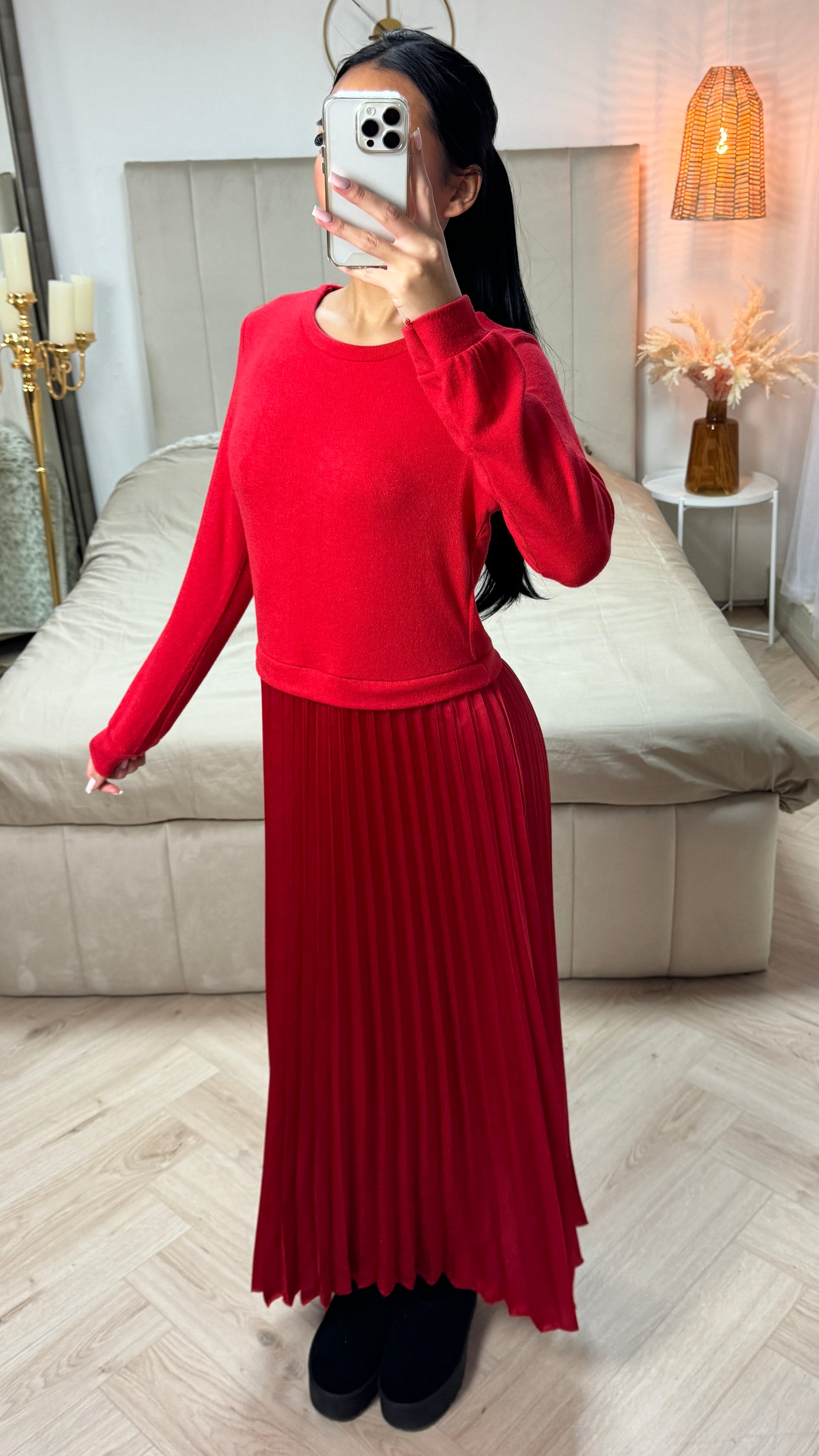 Buy Unique Sweater Pleated Skirt For Women – - Main Image